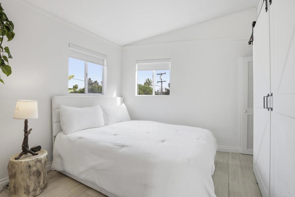 170 Diana Street - photo 19