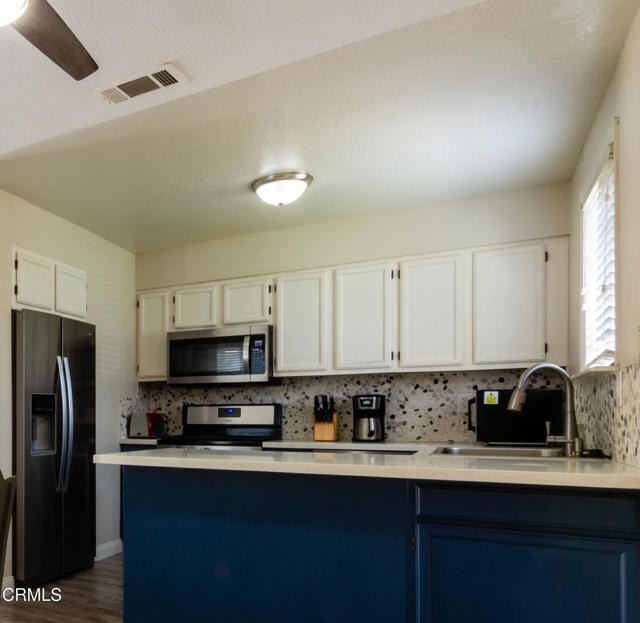 Detail Gallery Image 15 of 31 For 447 Corvette St, Port Hueneme,  CA 93041 - 3 Beds | 2 Baths