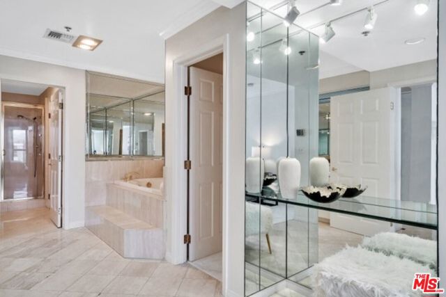 10724 Wilshire Boulevard, Los Angeles CA: https://media.crmls.org/mediaz/6f537ea7-0059-4e21-b73b-b74e99561a5d.jpg