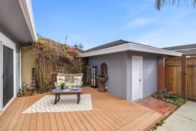 283 Perch Way, Aptos CA: https://media.crmls.org/mediaz/6f53ce6a-7d0b-4360-867c-b11afc6a35c3.jpg