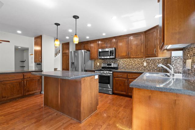 Detail Gallery Image 11 of 36 For 23847 Norte Dr., Ramona,  CA 92065 - 3 Beds | 2/1 Baths