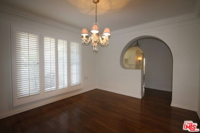 1114 S Clark Drive, Los Angeles CA: https://media.crmls.org/mediaz/6f546233-acad-468a-8d1f-10eb57c49ac2.jpg