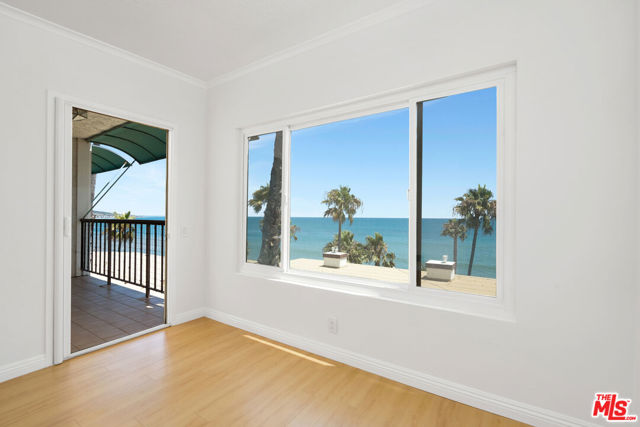 26664 Seagull Way, Malibu CA: https://media.crmls.org/mediaz/6f5474f8-a576-4c93-9900-a75618a0b346.jpg