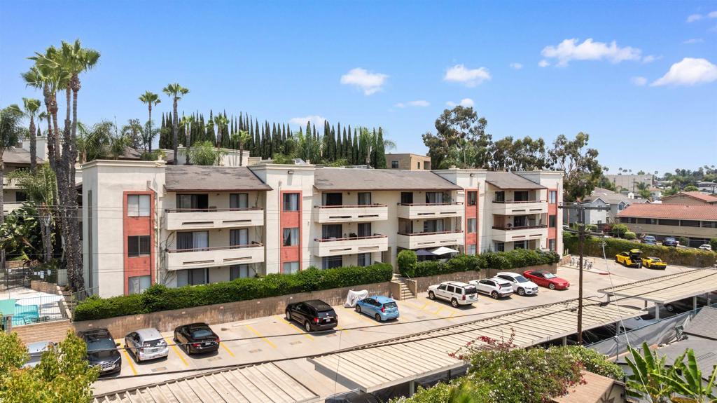 5885 El Cajon Blvd #301
