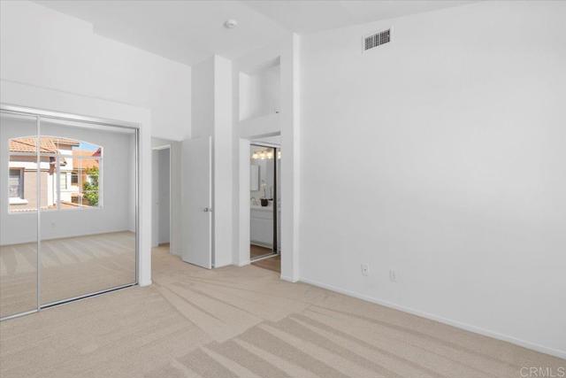 Detail Gallery Image 21 of 44 For 1275 Natoma Way #B,  Oceanside,  CA 92057 - 3 Beds | 2/1 Baths