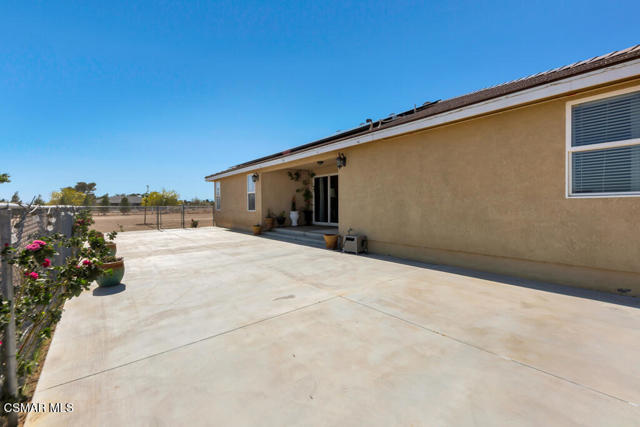 7142 W Avenue A4, Lancaster CA: https://media.crmls.org/mediaz/6f557983-dd0a-4278-aa18-5f9541b1c66e.jpg
