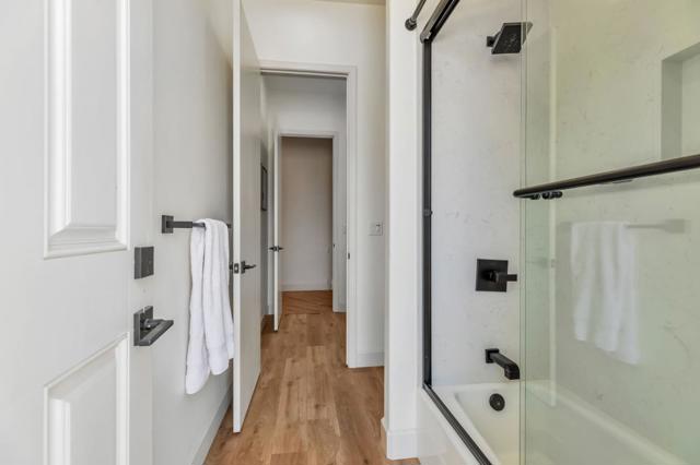 10055 Foothill Avenue, Gilroy CA: https://media.crmls.org/mediaz/6f56cc97-0eb8-4e88-a8ab-85e3ca683ddd.jpg