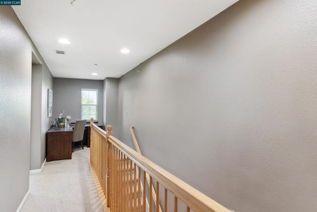 2073 Watermill Rd, San Ramon CA: https://media.crmls.org/mediaz/6f57289f-41a1-4d7b-a054-ec7278d2adcf.jpg