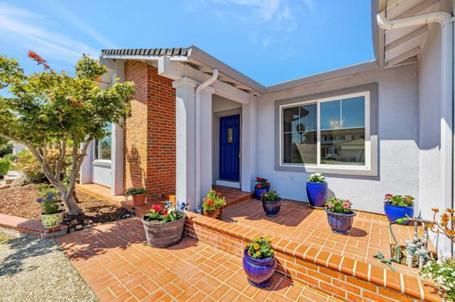 6113 Oak Forest, San Jose CA: https://media.crmls.org/mediaz/6f57978a-c781-477a-994a-b2720226bf71.jpg
