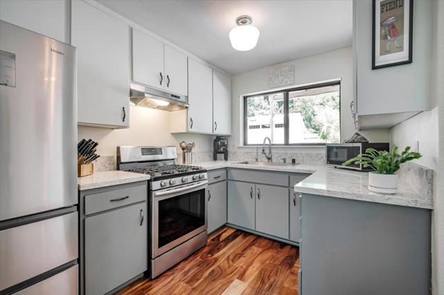 Image 14 of 42 For 4399 Glenwood Drive