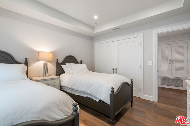 636 12th Street, Manhattan Beach, California 90266, 5 Bedrooms Bedrooms, 0 ,4 BathroomsBathrooms,Residential,For Sale,12th,0,26842911 636 12th Street, Manhattan Beach, California 90266, 5 Bedrooms Bedrooms, 0 ,4 BathroomsBathrooms,Residential,For Sale,12th,0,26842911