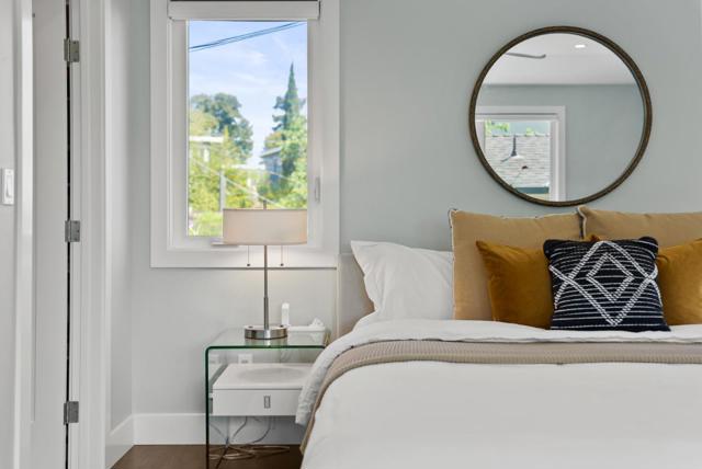 322 Elm Street, San Carlos CA: https://media.crmls.org/mediaz/6f5a1799-6321-4b6d-8957-4429d860bb62.jpg
