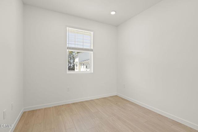 2402 Channel Drive, Ventura CA: https://media.crmls.org/mediaz/6f5b179d-942f-4230-9f98-99cd82041465.jpg
