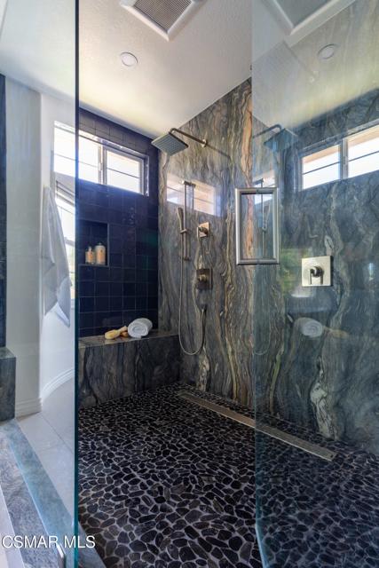 3269 Morning Ridge Avenue, Thousand Oaks CA: https://media.crmls.org/mediaz/6f5b30ba-67e3-4ad6-8fd8-a0828fe21152.jpg