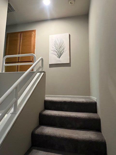 6986 Gregorich Drive, San Jose CA: https://media.crmls.org/mediaz/6f5b81c7-a732-4f9a-90be-a07c61e43a34.jpg