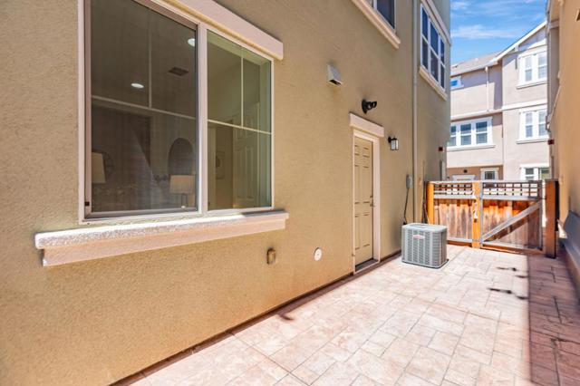 2973 Pescadero Terrace, Fremont CA: https://media.crmls.org/mediaz/6f5df465-7a87-40f8-9ba1-9305988964cf.jpg