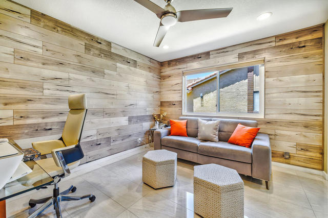 32 Presidio Place, Palm Desert CA: https://media.crmls.org/mediaz/6f5e4c45-0b1b-4e17-8966-bd47ab086b25.jpg