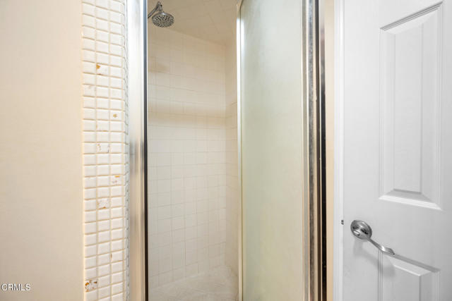 4917 Angeles Crest Highway, La Canada Flintridge CA: https://media.crmls.org/mediaz/6f5ec3f6-6ae1-438c-9c79-1f70eb6457d2.jpg
