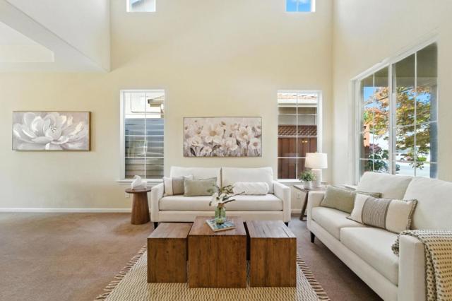 1480 Finch Lane, Gilroy CA: https://media.crmls.org/mediaz/6f5f314b-457b-42f4-a4bb-36eee9cc90d7.jpg