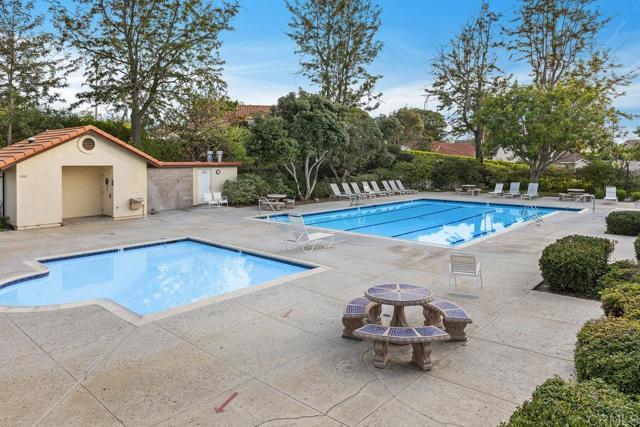 Detail Gallery Image 41 of 48 For 1634 Cottage Glen Ct, Encinitas,  CA 92024 - 4 Beds | 3 Baths