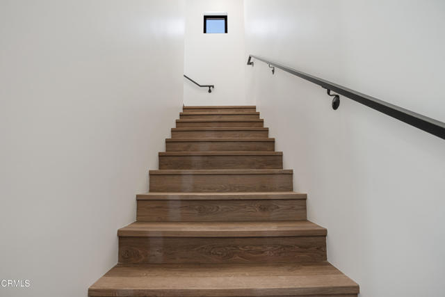 Detail Gallery Image 17 of 32 For 136 N Oakview Dr #101,  Thousand Oaks,  CA 91362 - 2 Beds | 2/1 Baths