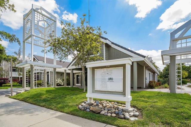 838 Bucks Lake Court, San Jose CA: https://media.crmls.org/mediaz/6f611170-ab24-4f00-8506-1c615144ddb6.jpg