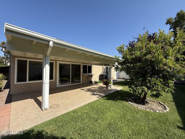 2321 Century Avenue, Simi Valley CA: https://media.crmls.org/mediaz/6f628180-fc8d-4216-aad3-3fe927264a5b.jpg