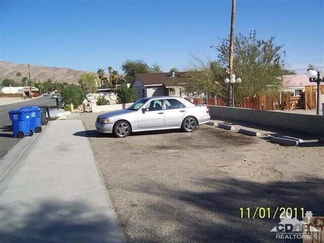 66399 5th Street, Desert Hot Springs CA: https://media.crmls.org/mediaz/6f62f48d-0b72-46d8-a15b-e620d92d86f9.jpg