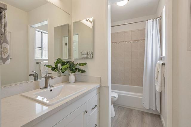 952 Coventry Way, Milpitas CA: https://media.crmls.org/mediaz/6f62fb76-780b-4a36-9a04-4d7b75edb903.jpg