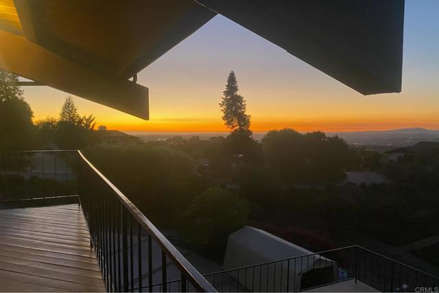 Detail Gallery Image 35 of 75 For 2335 Mirador, Vista,  CA 92084 - 5 Beds | 2/1 Baths