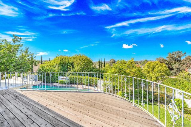 12417 Shropshire Lane, San Diego CA: https://media.crmls.org/mediaz/6f638235-7c6a-4ce7-b1d0-74fc9c38db20.jpg