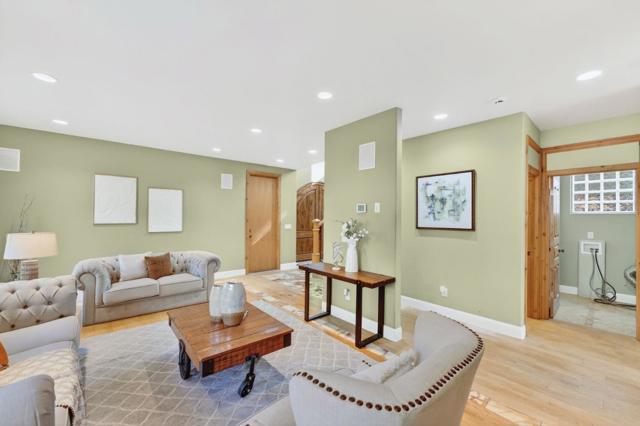 1043 Locust Street, San Jose CA: https://media.crmls.org/mediaz/6f63b009-b8dc-4fe6-bc67-48a954fc228f.jpg