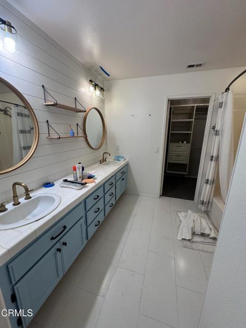 2316 Kehala Avenue, Ventura CA: https://media.crmls.org/mediaz/6f63b833-d0e3-4f2a-b2b0-bb8fa8db3c47.jpg