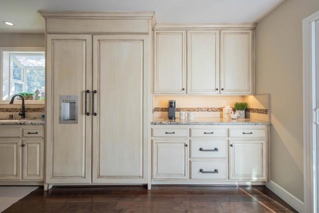 204 San Benancio Road, Salinas CA: https://media.crmls.org/mediaz/6f64f87e-ec4b-4296-9ca1-893b42d1c188.jpg