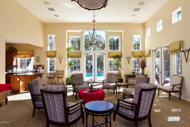 1740 Tanager Street, Ventura CA: https://media.crmls.org/mediaz/6f64fa26-52bf-4829-b813-8e1a28d5ce8b.jpg