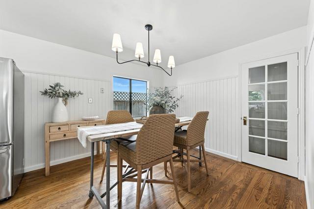 1422 W Selby Lane, Redwood City CA: https://media.crmls.org/mediaz/6f68062a-6719-4314-98d6-86505bc44709.jpg