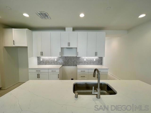 7825 Cypress Dr, Santee CA: https://media.crmls.org/mediaz/6f68068d-7dfb-445b-9351-06fb3c23dd4b.jpg