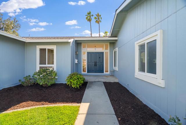 5963 Larabee Court, San Jose CA: https://media.crmls.org/mediaz/6f6891d4-6094-425e-9f9b-45c9f6ae9f45.jpg