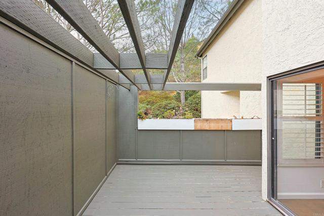 Detail Gallery Image 15 of 44 For 1222 River Glen Rw #65,  San Diego,  CA 92111 - 2 Beds | 1 Baths