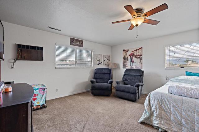 1545 E Saint John Street, San Jose CA: https://media.crmls.org/mediaz/6f690752-6e15-4a39-a6ec-1beb35920a5c.jpg