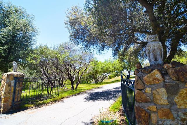 Image 45 of 48 For 23684 Viejas Grade Rd