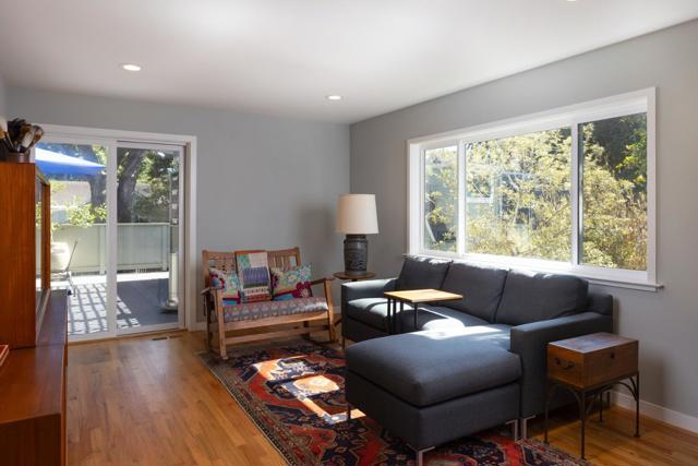 735 Bayview Avenue, Pacific Grove CA: https://media.crmls.org/mediaz/6f69bc1d-a386-4b35-9d11-6b96dd587053.jpg