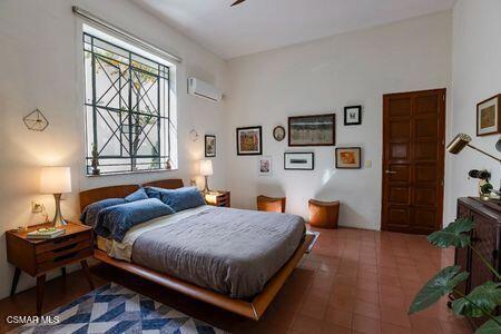 145 C. Bruselas Guadalajara,  CA: https://media.crmls.org/mediaz/6f6b9cb8-6a2a-4747-9ba3-a319e3bd1892.jpg