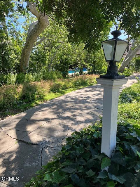 Image 5 of 29 For 1520 Carroll Drive