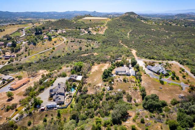 Detail Gallery Image 39 of 42 For 15519 Villa Sierra, Valley Center,  CA 92082 - 4 Beds | 3 Baths