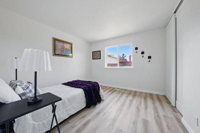 1693 Greentree Drive, Concord CA: https://media.crmls.org/mediaz/6f6d145d-a74f-4c18-bf1c-e51f6a8cfba0.jpg