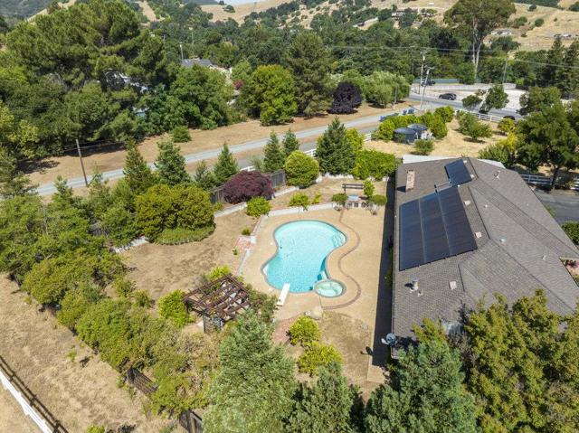 1090 W Edmundson Avenue, Morgan Hill CA: https://media.crmls.org/mediaz/6f6d5fba-866b-4ce8-97d3-5db879a17db3.jpg