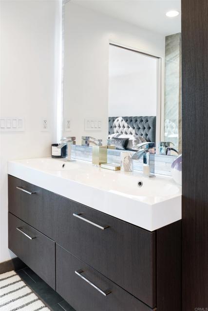 Detail Gallery Image 40 of 56 For 510 1st Ave #402,  San Diego,  CA 92101 - 4 Beds | 4 Baths