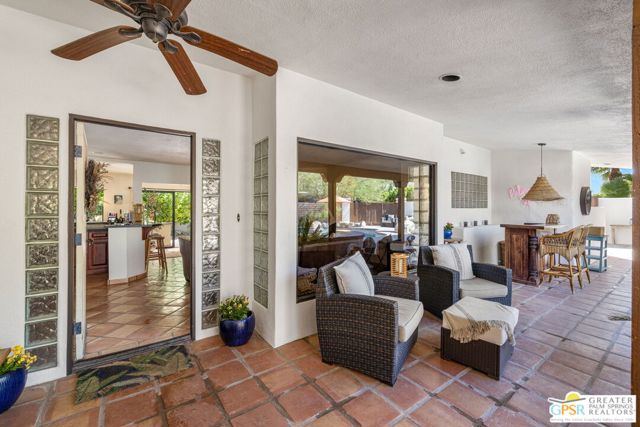 2336 N Girasol Avenue, Palm Springs CA: https://media.crmls.org/mediaz/6f6e201b-27fd-4d8a-9c39-93d31828e4c1.jpg