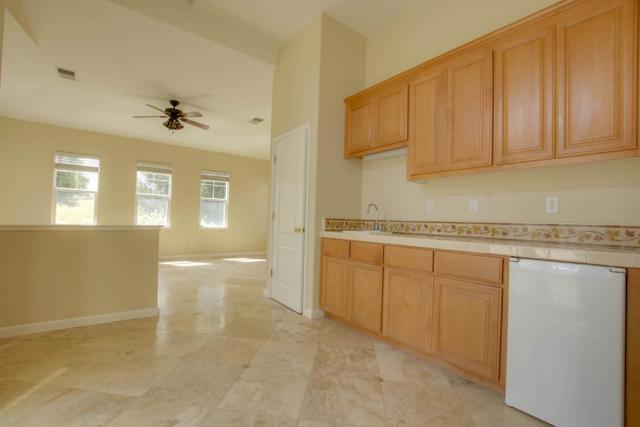 334 Paseo Gularte, San Juan Bautista CA: https://media.crmls.org/mediaz/6f6ebe6d-b3c8-47ec-bdde-07b609b1c1b8.jpg